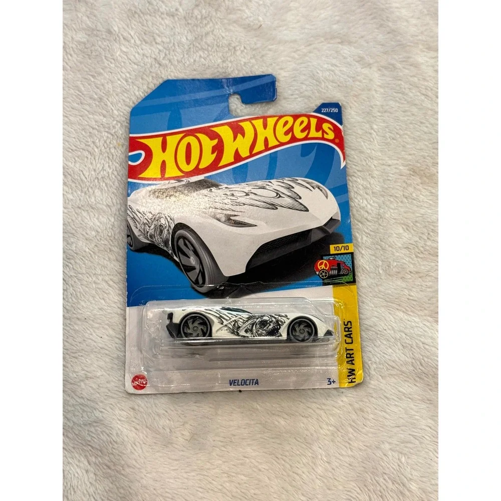 Hot‎ Wheels Velocita White HW Art Cars 10/10 227/250 2022 Diecast Car New